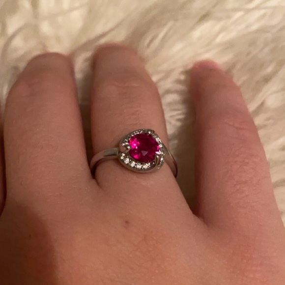 Birthstone ring - Picture 2 of 3